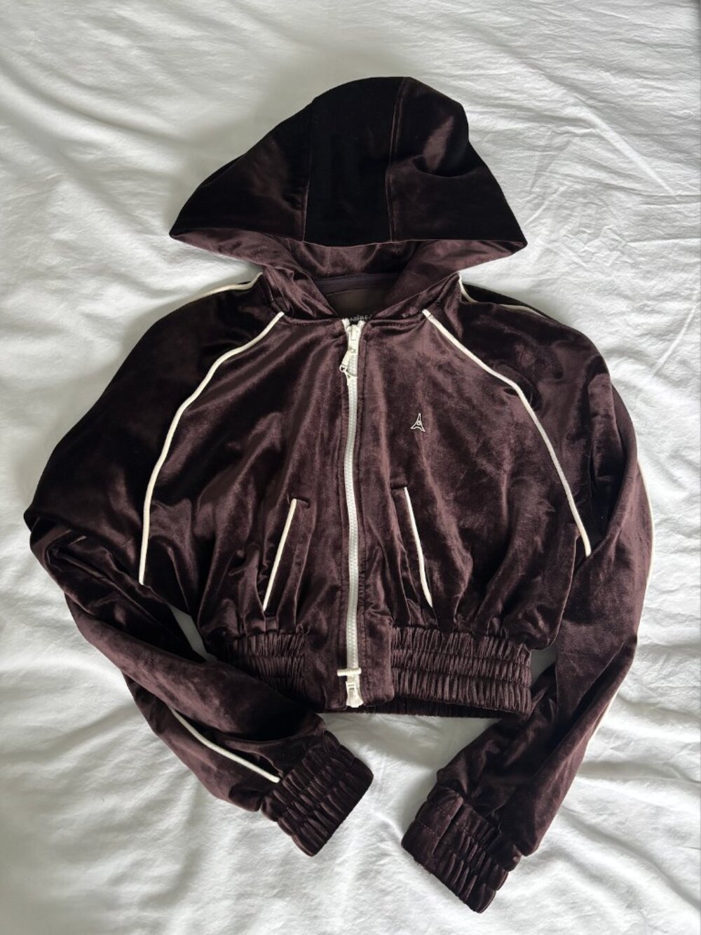 Maniere de Voire Brown Velvet Sweatsuit (O $250)